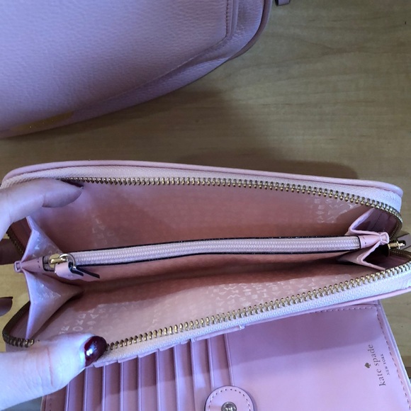 Adorable pink Kate spade and wallet - Picture 5 of 6